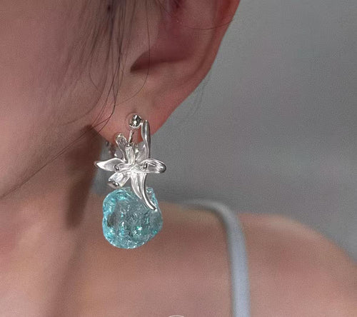 Mint green teardrop pendant Earrings