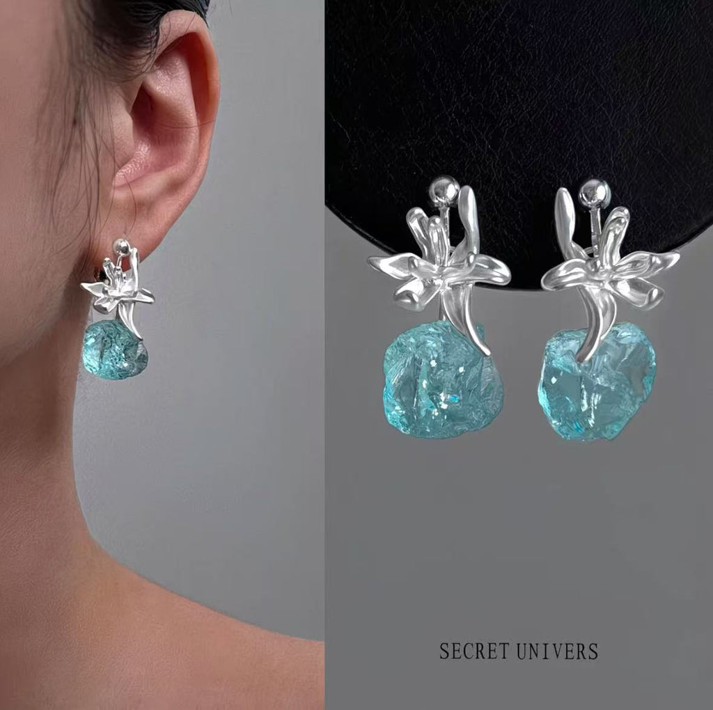 Mint green teardrop pendant Earrings