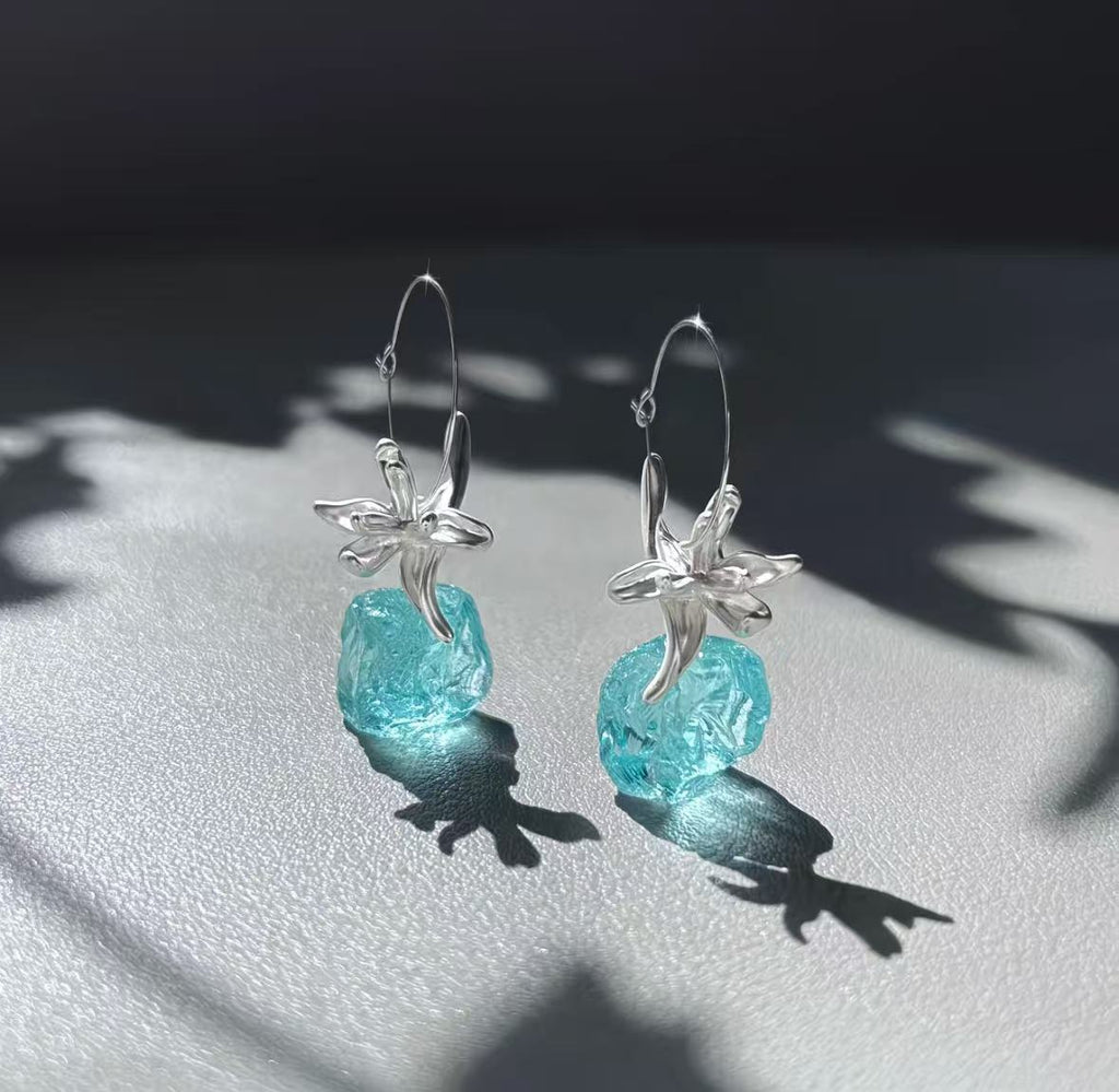 Mint green teardrop pendant Earrings